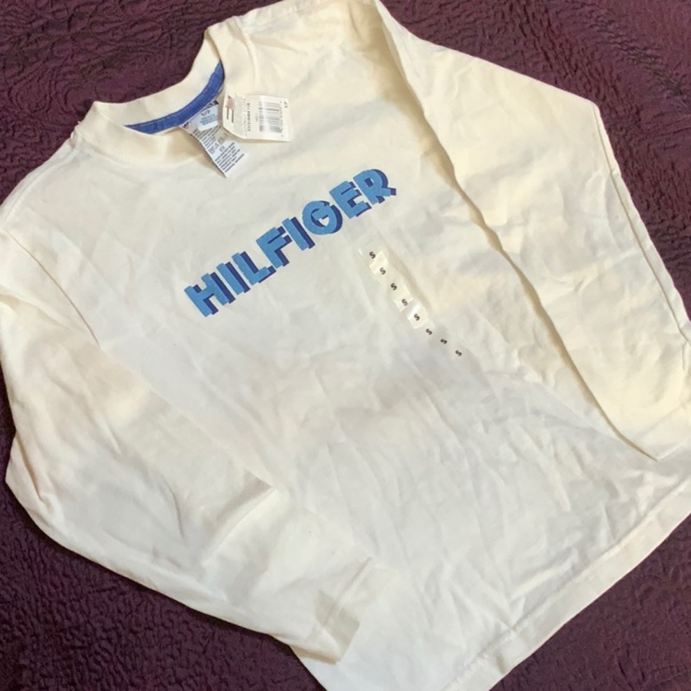 Long sleeve T-shirt